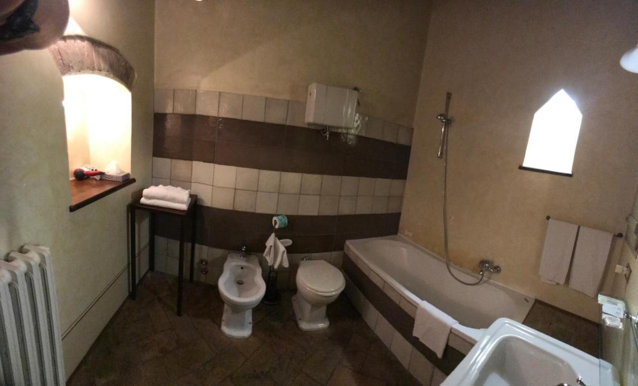 Camere Della Vecchia Posta Треви Экстерьер фото