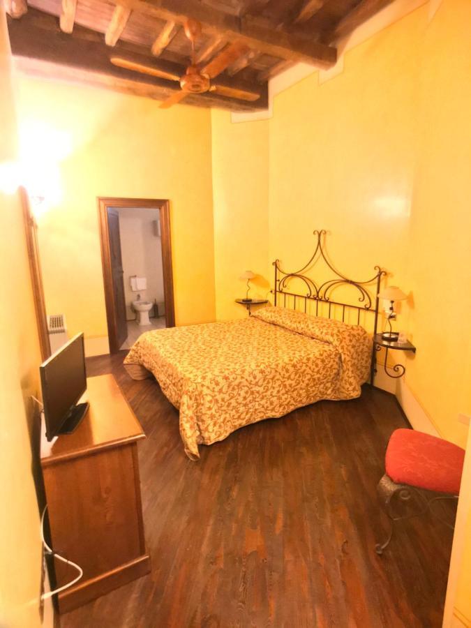 Camere Della Vecchia Posta Треви Экстерьер фото
