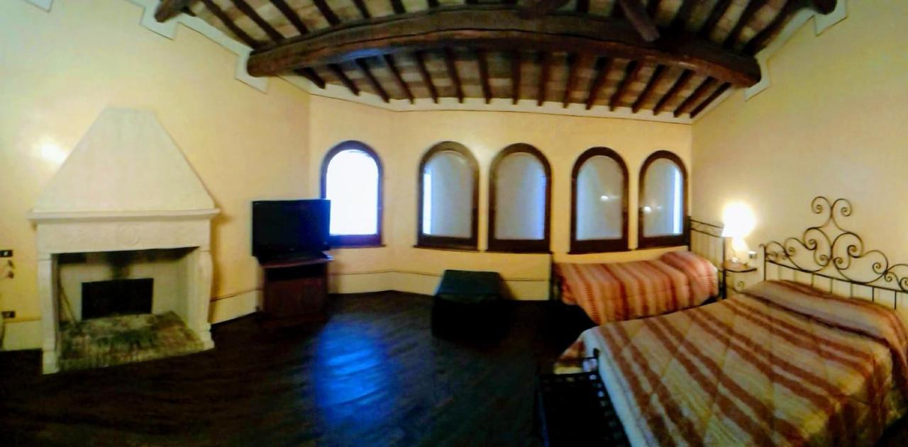 Camere Della Vecchia Posta Треви Экстерьер фото